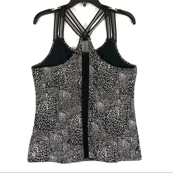 Fabletics strappy b/w tank size L - Picture 3 of 5